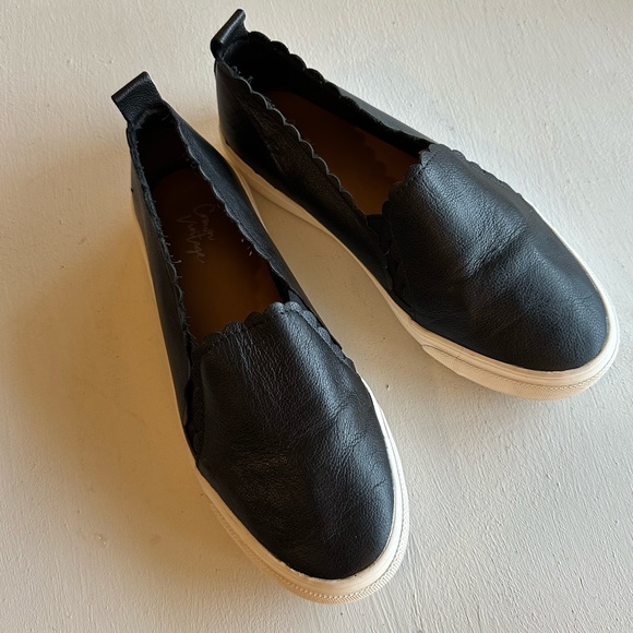 Crown Vintage Thilanna Slip On Sneaker Scallop Trim Black Leather Size 7 - Picture 3 of 14